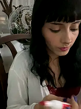 LiliJones  online show from October 23, 7:42 pm