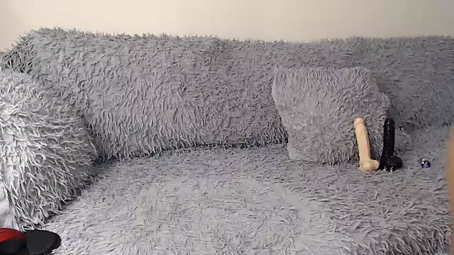 LivelyMia online show from September 19, 9:36 pm