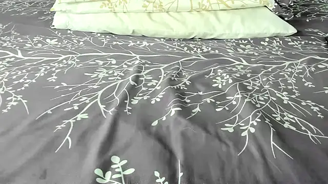 maybelline69 online show from October 29, 1:32 am