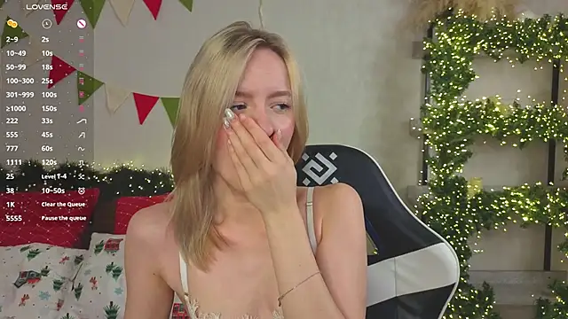 IdaValenti online show from February 5, 11:08 pm