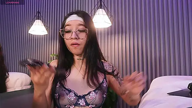 EriKlein online show from January 14, 8:14 pm