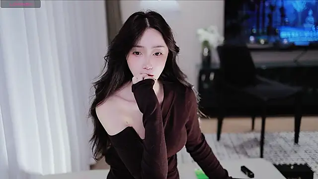 -Aricia- online show from September 14, 3:21 pm