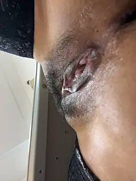 Meganmilk1 online show from June 4, 2:43 pm
