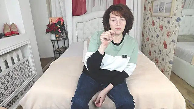 AmiHotGranny online show from May 29, 12:47 pm