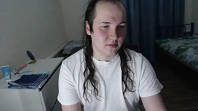 EvaMiron online show from January 10, 2:33 pm