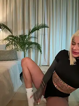 bambixboo online show from November 18, 10:44 pm