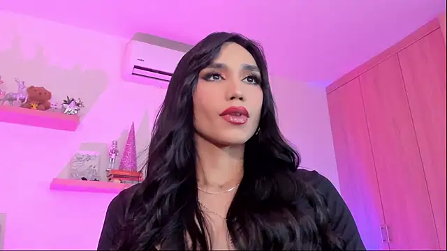 rose saenz online show from December 14, 8:36 pm