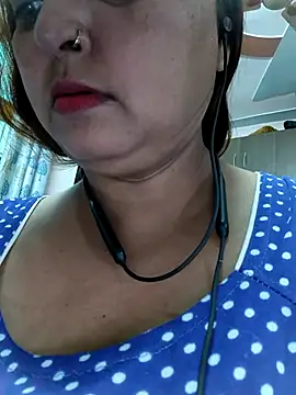 Dianaa9 online show from October 5, 8:19 am