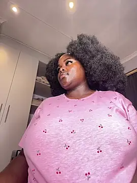 Honeycoco0211 online show from March 4, 6:36 pm