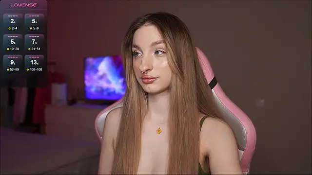 Snapshot of Lexy_kiky chatting on October 3, 8:36 pm Lexy kiky online show from October 3, 8:36 pm