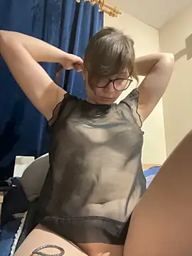 EvaRoss  online show from October 4, 6:01 pm