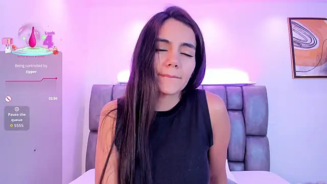 martina mancini online show from November 29, 2:32 pm