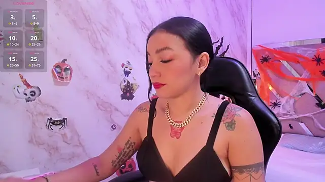 Sari Dali online show from October 29, 4:17 am