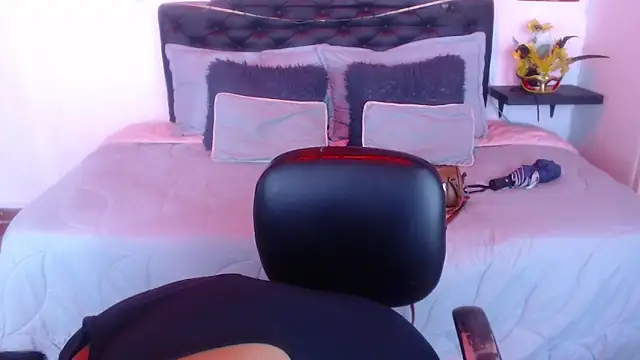 Dominik girl online show from September 10, 7:47 pm