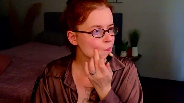 Snapshot of reb_luvng chatting on September 9, 1:44 pm reb luvng online show from September 9, 1:44 pm