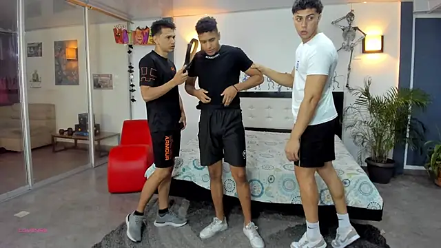 badguyss bisex online show from October 10, 12:10 pm