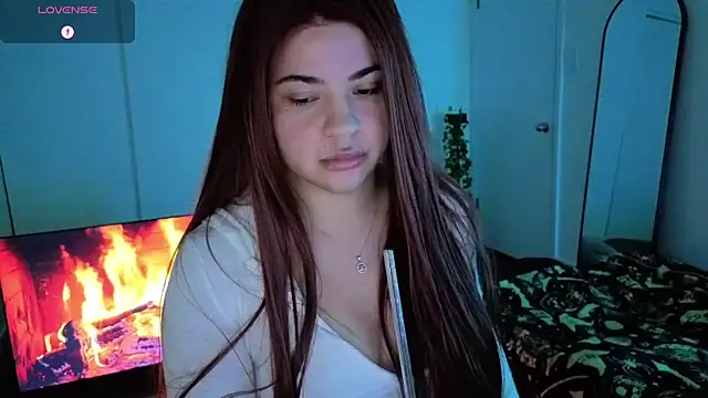 MelSaunders online show from April 24, 1:30 am