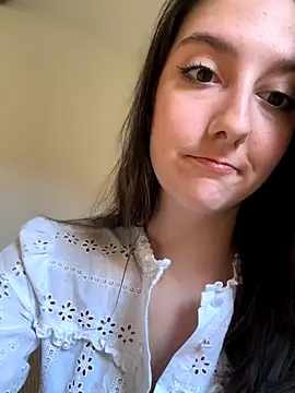 Snapshot of _Juliette chatting on October 13, 3:14 pm Juliette online show from October 13, 3:14 pm