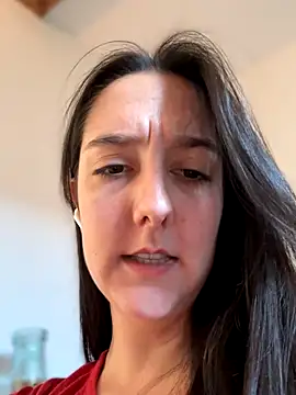 Snapshot of _Juliette chatting on October 11, 9:03 am Juliette online show from October 11, 9:03 am