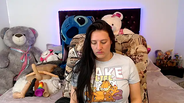 Lorenahot 06 online show from February 4, 6:22 pm