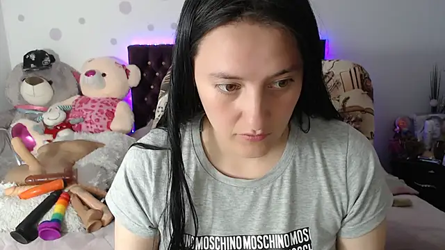 Snapshot of Lorenahot_06 chatting on September 16, 4:15 pm Lorenahot 06 online show from September 16, 4:15 pm