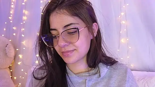 hannacruzsj online show from October 2, 12:04 am