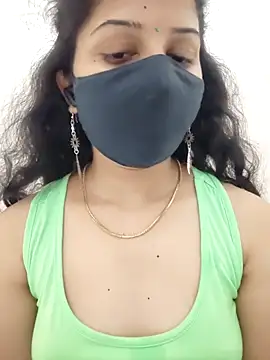 Snapshot of Angleannie chatting on November 1, 4:44 pm Angleannie online show from November 1, 4:44 pm