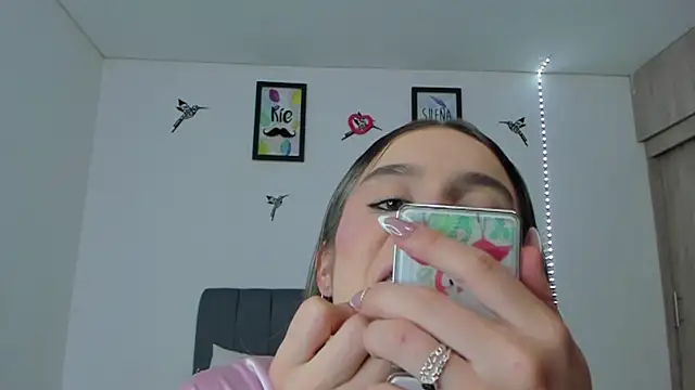 im sarah34 online show from February 28, 6:35 am