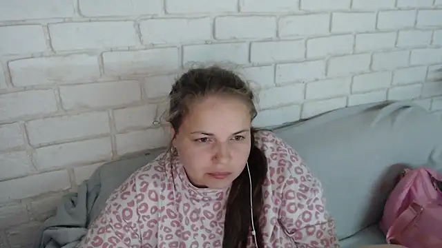 Snapshot of Crazyy_girl_ chatting on October 7, 2:21 pm Crazyy girl online show from October 7, 2:21 pm