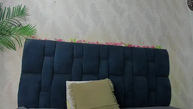 Ammy Connor1 online show from March 17, 8:46 pm