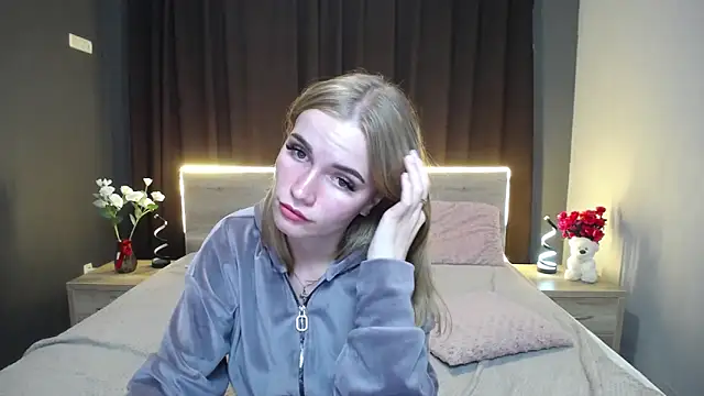 MargaritaKiss online show from September 18, 7:23 pm