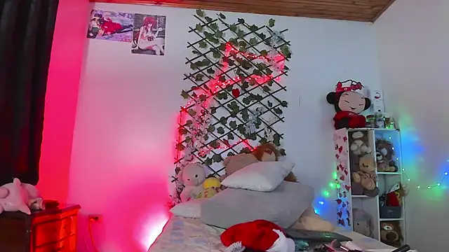 Pucaa  online show from December 17, 3:11 am