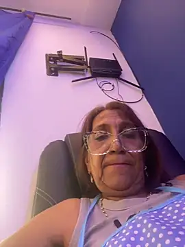 SWEET LOVER01 online show from March 28, 3:33 pm