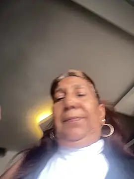 SWEET LOVER01 online show from April 17, 3:03 pm