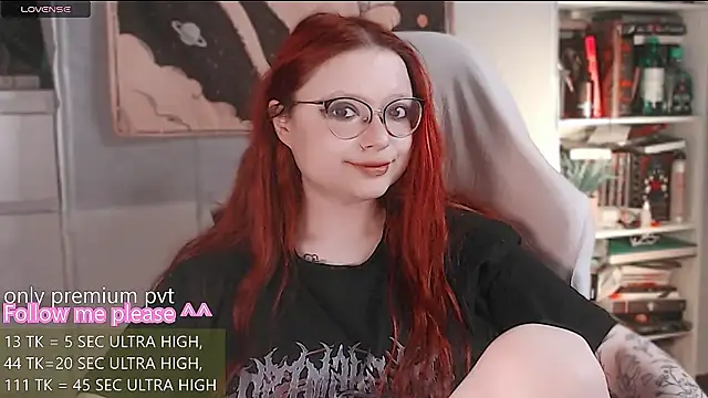 me  hanna online show from May 1, 2:37 am