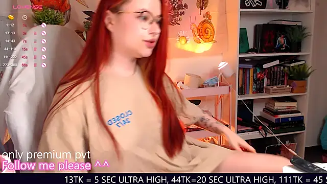 me  hanna online show from November 26, 10:44 pm