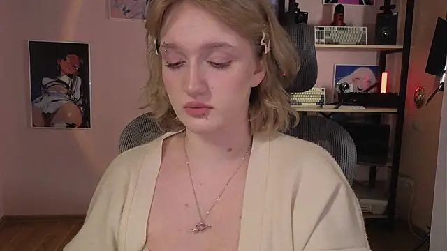 ELLIEJAY online show from February 20, 6:26 am