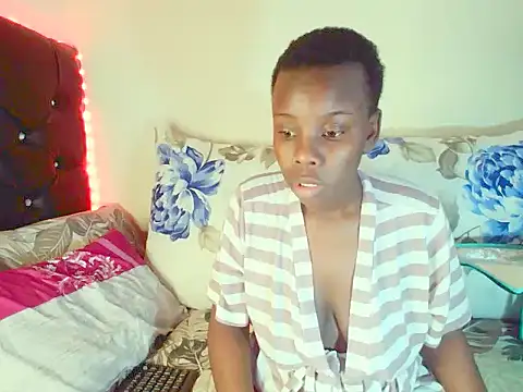 Snapshot of dinnykrazx chatting on September 29, 7:35 am dinnykrazx online show from September 29, 7:35 am