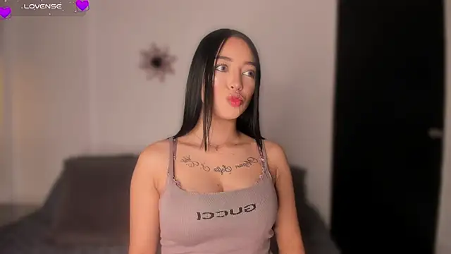 AnthonellaSweet online show from February 2, 11:53 am