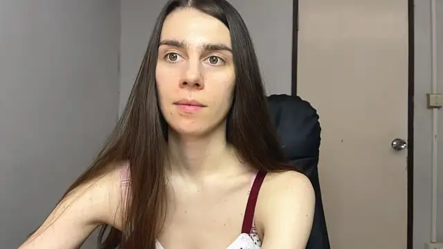 Snapshot of SassyJessi chatting on October 5, 7:46 am SassyJessi online show from October 5, 7:46 am