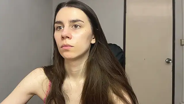 Snapshot of SassyJessi chatting on September 24, 5:39 am SassyJessi online show from September 24, 5:39 am