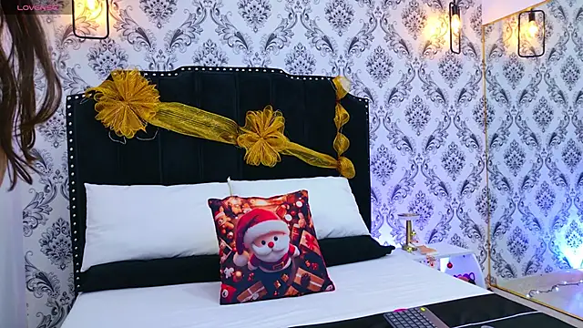 LexaDeRusso online show from December 5, 7:48 pm