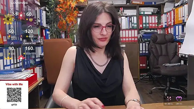 classyladyrellax online show from April 20, 11:35 am