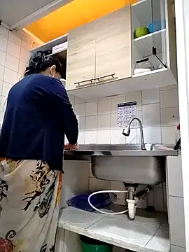 Natasha miilf online show from February 18, 3:55 pm