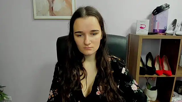 KateDelight online show from November 9, 7:48 am