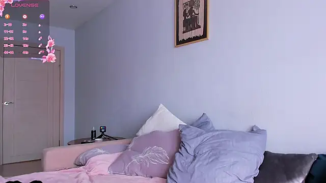 Snapshot of _ccrystaa_ chatting on September 16, 5:48 am  ccrystaa  online show from September 16, 5:48 am