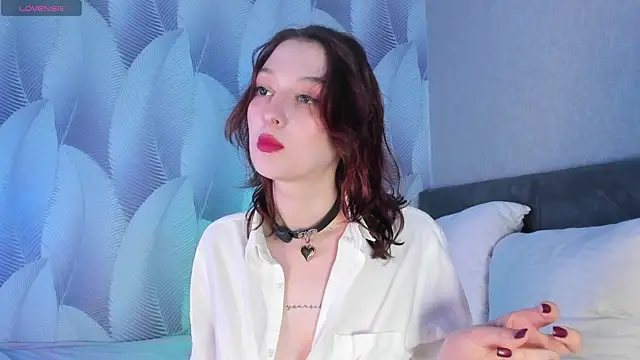 Snapshot of _ccrystaa_ chatting on September 9, 6:24 am  ccrystaa  online show from September 9, 6:24 am