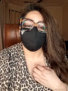 SEXY-Sardarni online show from April 29, 5:30 pm