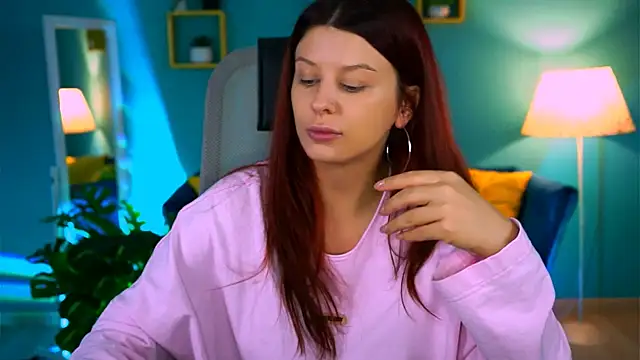 NicoleMun online show from February 13, 12:40 pm