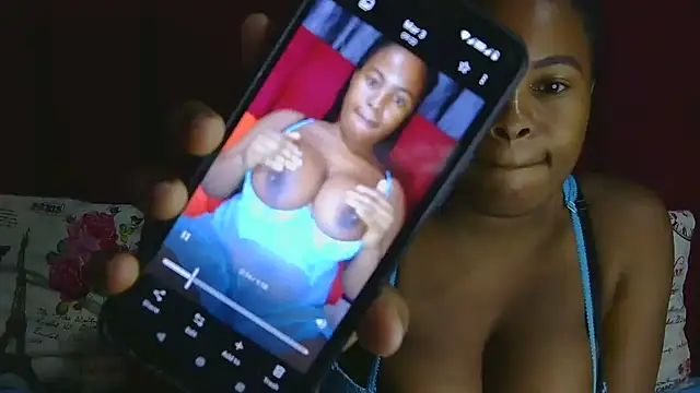 punkyxxx online show from March 3, 7:25 am